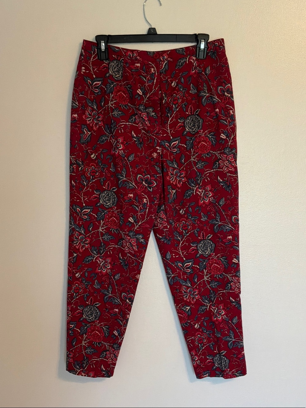 Charter Club size 12 Red Floral Pants - Classic Printed Trousers